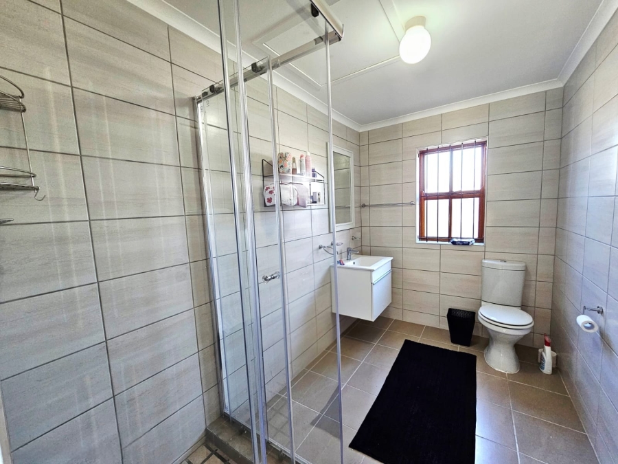 3 Bedroom Property for Sale in Kleinmond Western Cape